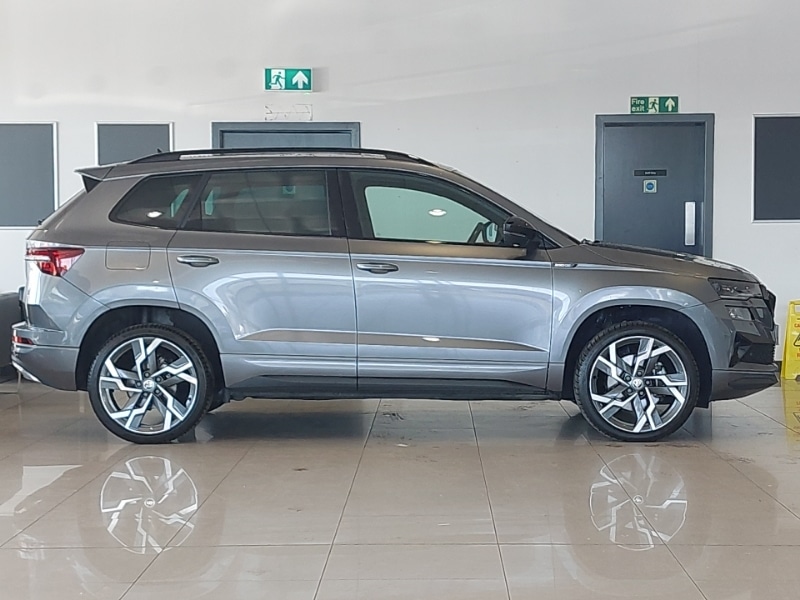 Used Skoda Karoq 2024 for sale - 76602558: Photo 2