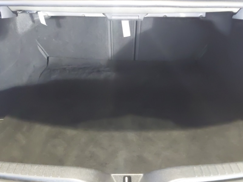 Used Mercedes-Benz C Class 2019 for sale - 76556580: Photo 13