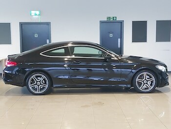 Used Mercedes-Benz C Class 2019 for sale - 76556580: Photo