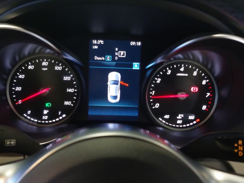 Used Mercedes-Benz C Class 2019 for sale - 76556580: Photo 9