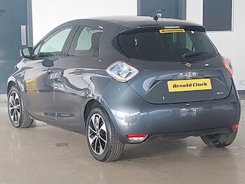 Used Renault Zoe 2019 for sale - 77585155: Photo