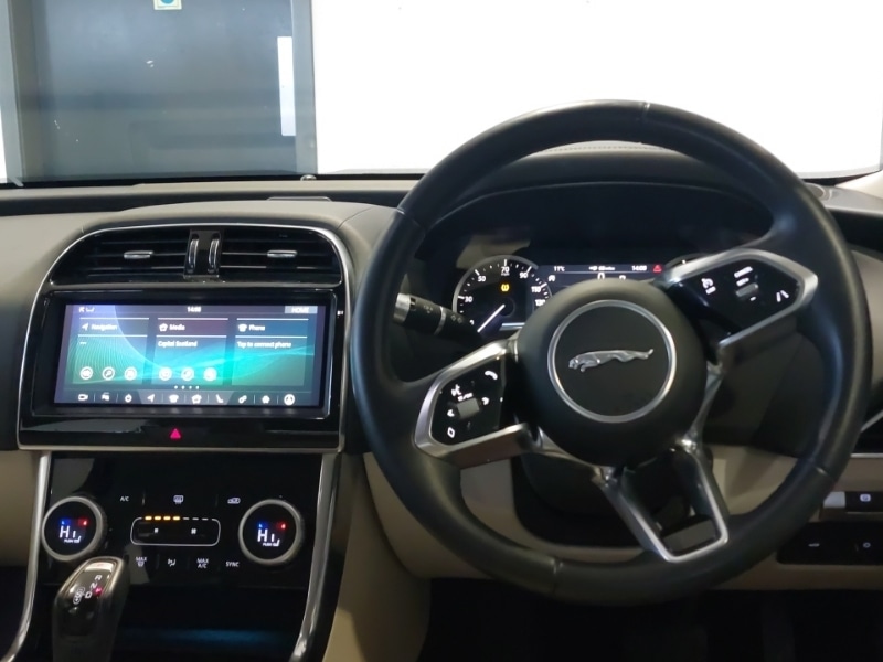 Used Jaguar XE 2019 for sale - 77169322: Photo 5