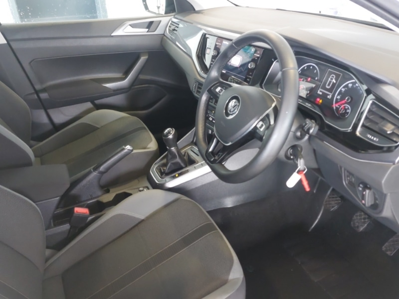 Used Volkswagen Polo 2019 for sale - 77891905: Photo 6