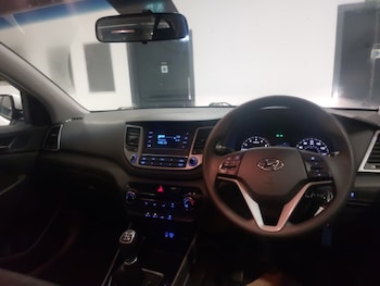 Used Hyundai TUCSON 2018 for sale - 77273102: Photo