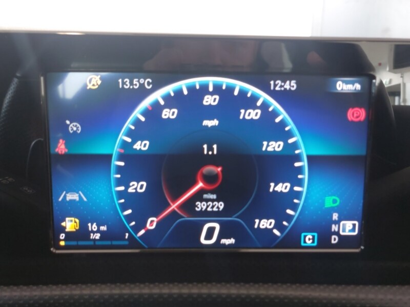 Used Mercedes-Benz A-Class 2019 for sale - 77352357: Photo 9