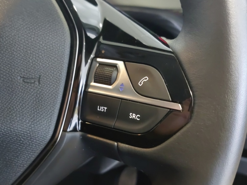 Used Peugeot 208 2022 for sale - 76885574: Photo 18