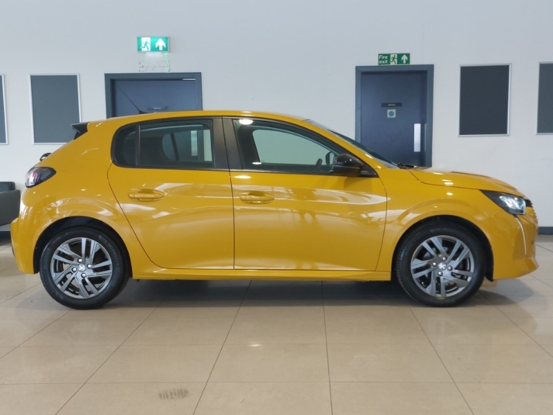 Used Peugeot 208 2022 for sale - 76885574: Photo 2