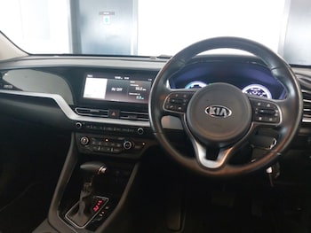 Used Kia Niro 2019 for sale - 79020706: Photo