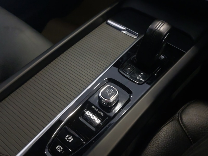 Used Volvo XC60 2019 for sale - 76602551: Photo 10