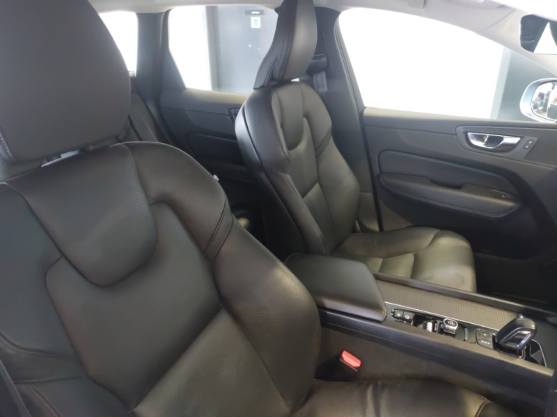 Used Volvo XC60 2019 for sale - 76602551: Photo 11