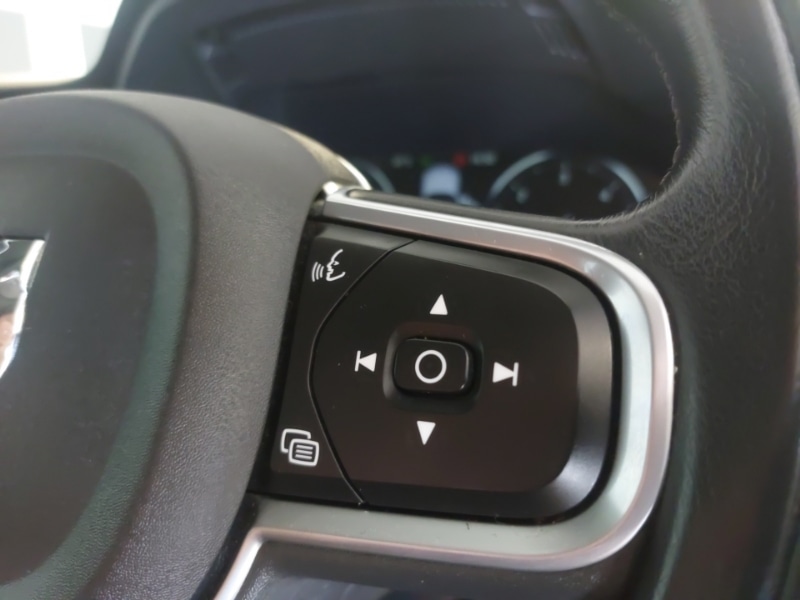 Used Volvo XC60 2019 for sale - 76602551: Photo 18