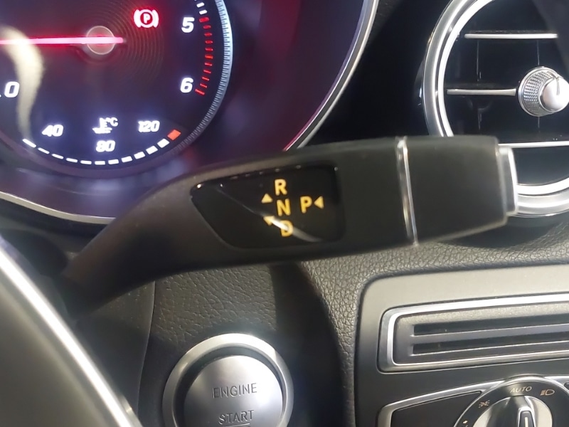 Used Mercedes-Benz GLC 2019 for sale - 76493334: Photo 10