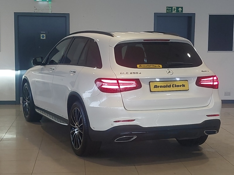 Used Mercedes-Benz GLC 2019 for sale - 76493334: Photo 3