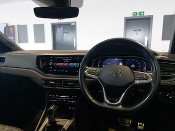 Used Volkswagen Polo 2023 for sale - 77380184: Photo