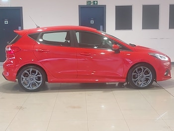 Used Ford Fiesta 2019 for sale - 77100445: Photo