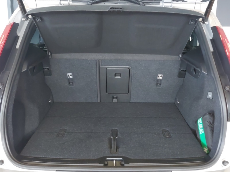 Used Volvo XC40 2024 for sale - 76860434: Photo 13