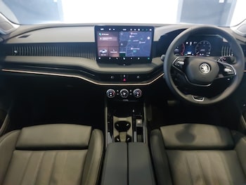 Used Skoda Superb 2024 for sale - 76656693: Photo