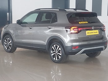 Used Volkswagen T-Cross 2021 for sale - 78238657: Photo