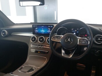 Used Mercedes-Benz GLC 2019 for sale - 77731558: Photo