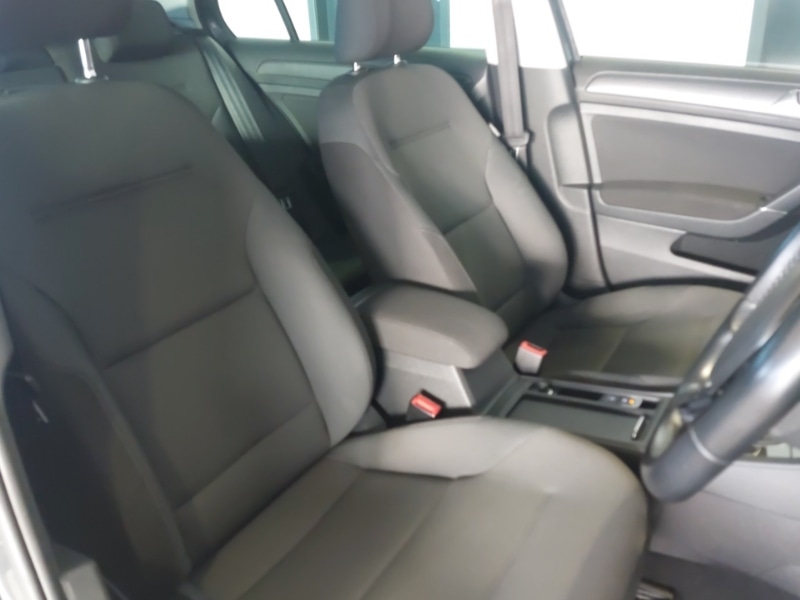 Used Volkswagen Golf 2019 for sale - 77237323: Photo 11