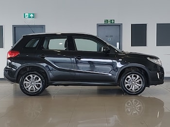 Used Suzuki Vitara 2017 for sale - 77907787: Photo