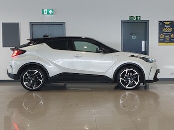 Used Toyota C-HR 2021 for sale - 75049897: Photo