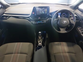 Used Toyota C-HR 2021 for sale - 75049897: Photo