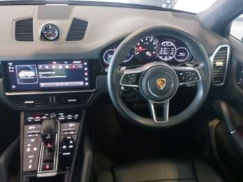 Used Porsche Cayenne 2022 for sale - 74666511: Photo