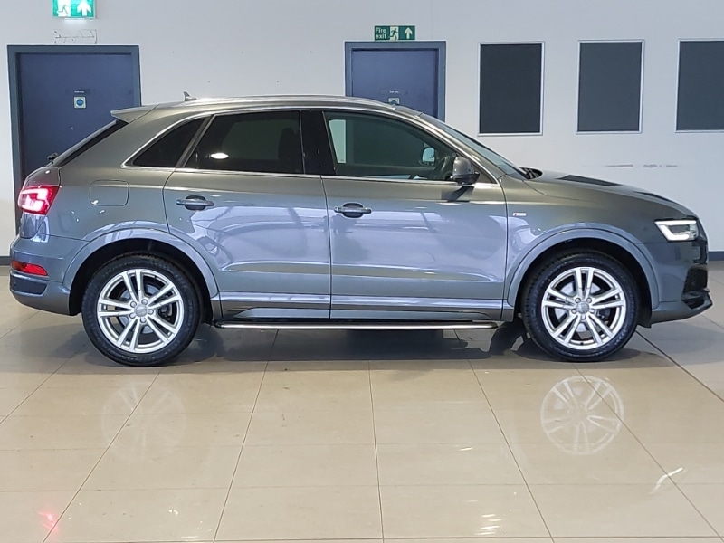 Used Audi Q3 2018 for sale - 76907059: Photo 2