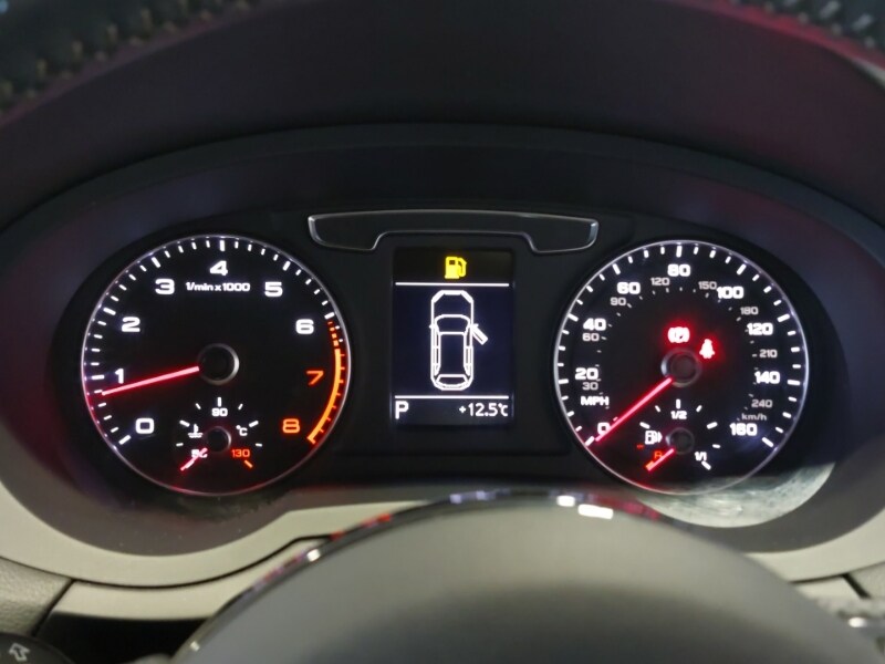 Used Audi Q3 2018 for sale - 76907059: Photo 9