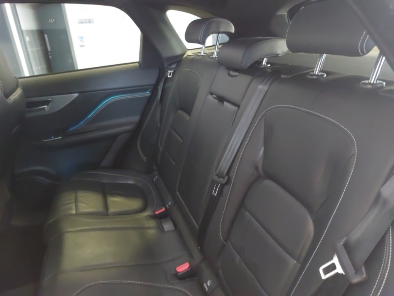 Used Jaguar F-Pace 2019 for sale - 76947539: Photo 12