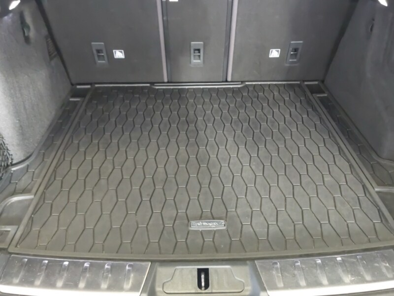 Used Jaguar F-Pace 2019 for sale - 76947539: Photo 13