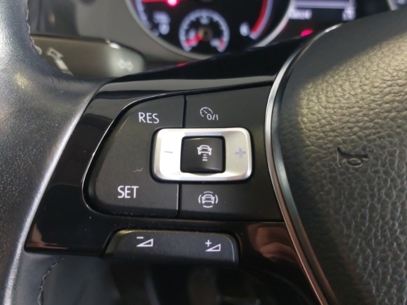 Used Volkswagen Golf 2019 for sale - 77223909: Photo 17