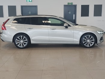 Used Volvo V60 2021 for sale - 78873052: Photo