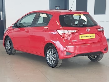 Used Toyota Yaris 2017 for sale - 78617513: Photo