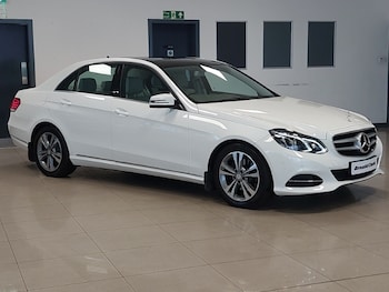 Used Mercedes-Benz E Class 2015 for sale - 79139569: Photo