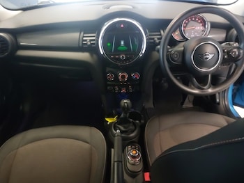 Used MINI Cooper 2018 for sale - 78957318: Photo