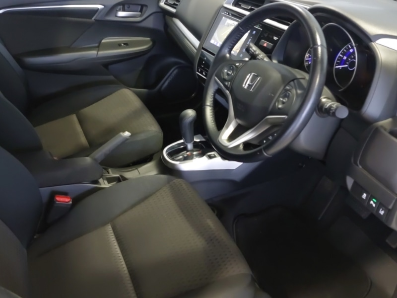 Used Honda Jazz 2019 for sale - 76893666: Photo 6