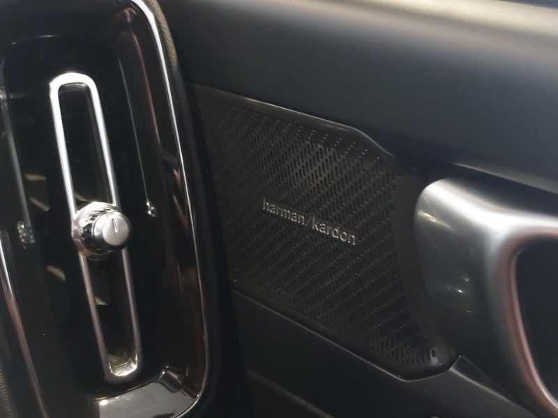 Used Volvo XC40 2024 for sale - 76639507: Photo 17