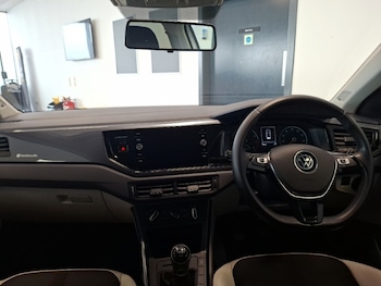 Used Volkswagen Polo 2021 for sale - 79561418: Photo