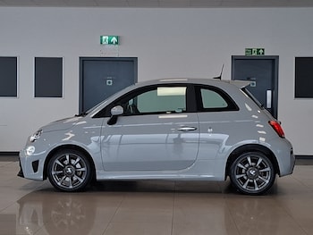 Used Abarth 595 2019 for sale - 79550040: Photo