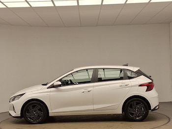 Used Hyundai i20 2022 for sale - 77852648: Photo