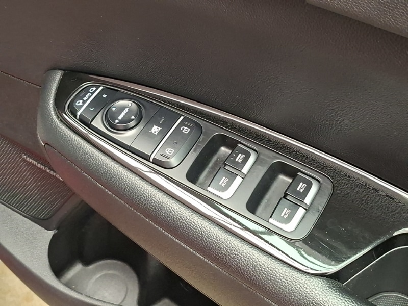 Used Kia Optima 2017 for sale - 77942759: Photo 12