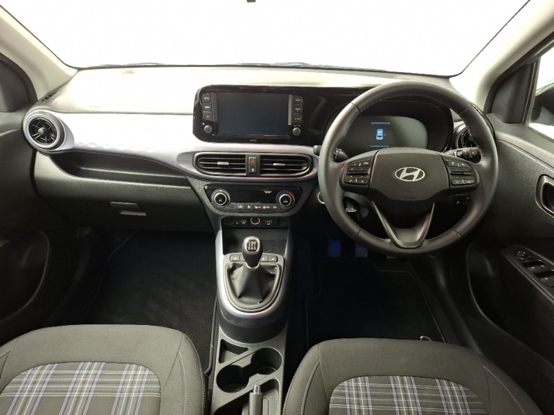 Used Hyundai i10 2023 for sale - 77815621: Photo 2