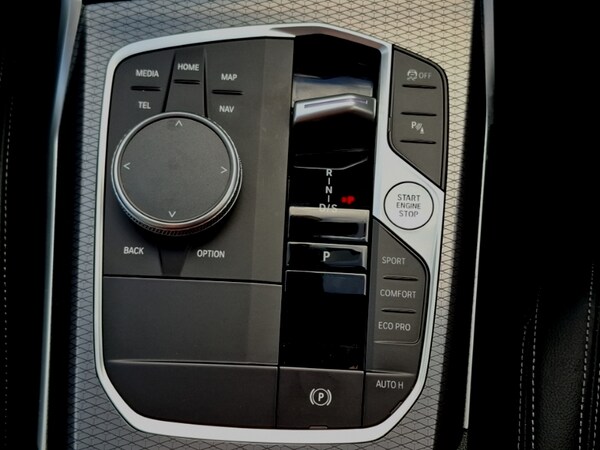 Used BMW 3 Series 2024 for sale - 76100298: Photo 16