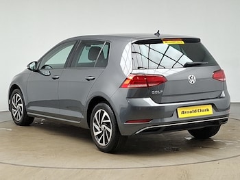 Used Volkswagen Golf 2019 for sale - 79176137: Photo