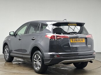 Used Toyota RAV4 2018 for sale - 78660838: Photo