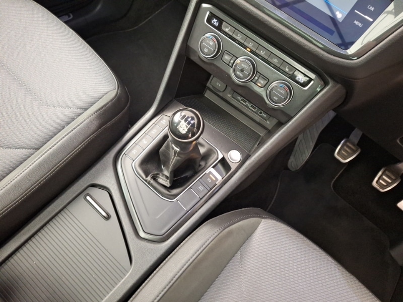 Used Volkswagen Tiguan 2019 for sale - 76354420: Photo 11