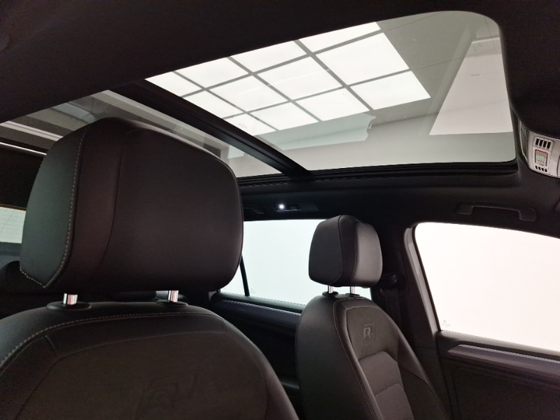 Used Volkswagen Tiguan 2019 for sale - 76354420: Photo 15