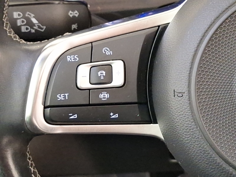 Used Volkswagen Tiguan 2019 for sale - 76354420: Photo 17